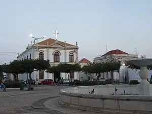 Notre-Dame-de-Grâce, côté Est.