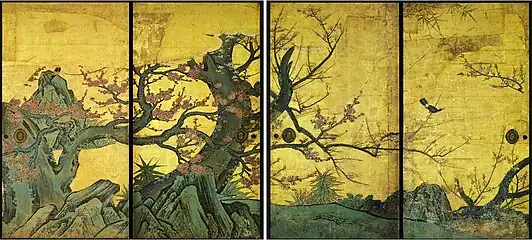 Kanō Sanraku 1559-1635, Vieux prunier. Encre, couleurs et or sur papier, fusuma : 184 x 99 cm, début XVIIe&nbsp;siècle. Daikaku-ji, Kyoto