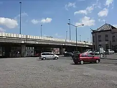 Viaduc au-dessus de la place de la Broucheterre.