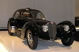 Bugatti Type 57 SC Atlantic (1938).