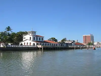 La «&nbsp;Rampa », à Natal, vue du rio Potenji.