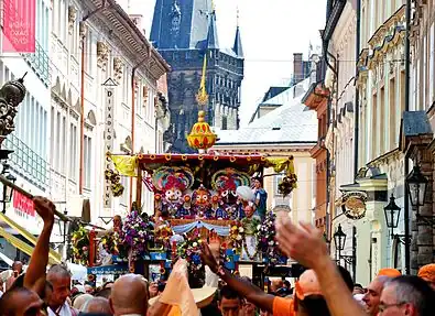 Édition 2015 du Ratha Yatra de l'ISKCON, à Prague.