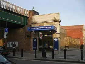 Image illustrative de l’article Ravenscourt Park (métro de Londres)