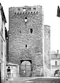 Tour du Prévôt, ancienne entrée principale située au nord de la ville (photo de 1884).