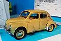 La Renault 4CV fut l'automobile la plus vendue entre 1949 et 1955.