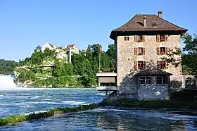 Laufen-Uhwiesen