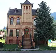 L'hôtel de ville.