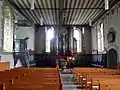 Intérieur, vue vers le chœur.