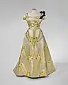 Robe en satin, entre 1890 et 1900.