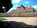 La façade principale.