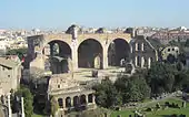 Basilique de Maxence et Constantin à Rome, construite entre le Forum Romain et le Colisée au début du IVe&nbsp;siècle.