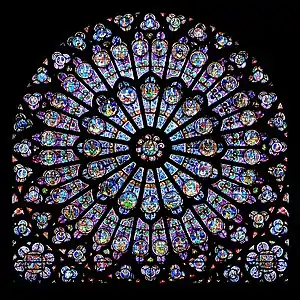 Rose de la façade nord de Notre-Dame de Paris.