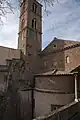 Clocher et abside paléochrétienne.