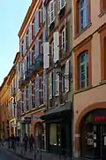 no&nbsp;7 à 15 : façades des immeubles.