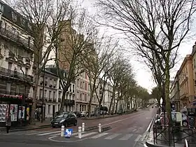 Rue des Réservoirs.