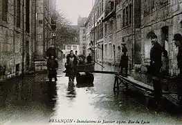 La rue du lycée