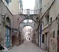Perspective dans la rue El Mechnaqa.