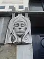 Maison Counet : tête bâillonnée