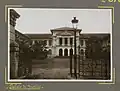 Ancien tribunal français à Hô Chi Minh-Ville en 1930, ultérieurement devenu le siège&nbsp;(vi) de la Cour populaire suprême du Viêt Nam.