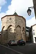 Arrière de l'église paroissiale (XIVe&nbsp;siècle - XVIIe&nbsp;siècle).