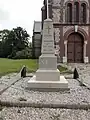 Le monument aux morts.