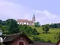 L'église Saint-Gilles vue depuis le village de Saint-Pierre-Bois.