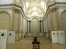 Photographie montrant l'intérieur de l'église abbatiale de Sainte-Odile.