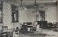 Salon de l'hôtel de préfecture de l'Aisne au début du XXe siècle.