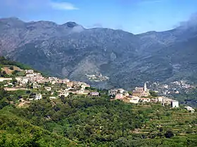 Vue du village de San-Martino-di-Lota (Lota).