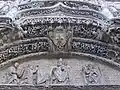 Le tympan de la façade principale