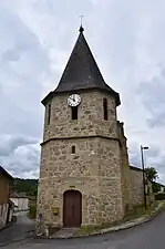 La façade.