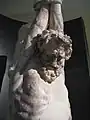 Statue de marbre de Marsyas au supplice, copie romaine d'un original grec du IIe&nbsp;siècle&nbsp;av. J.-C., musée du Capitole.