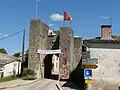Porte de la Font, au sud-ouest.
