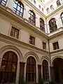 Cour