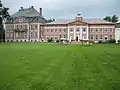 Le château vu du parc
