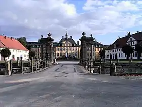 Söder (Holle)