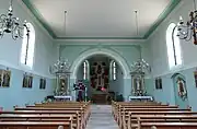 Vue intérieure de la nefvers le chœur.