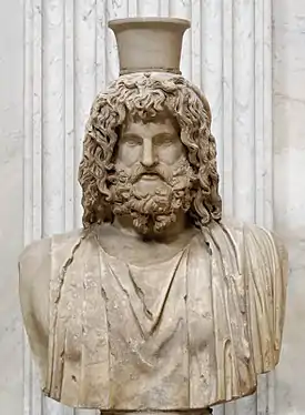 Buste de Sarapis.