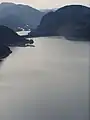 Le lac et le barrage de Serre-Ponçon vus du Sauze.