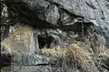 Vestiges d'une des cellules de la face Sud de Shivneri.