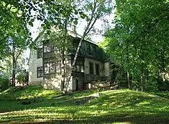 Slokas iela 122.