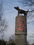 Œuvre d'art dans les environs d'Oost-Souburg (« Omnes res in vitae senestra videntur. B.E.E. fecit. »).