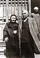 Sossé Mayrig en compagnie de Drastamat Kanayan (général Dro) en Égypte en 1947.