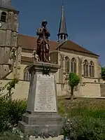 Le monument aux morts.