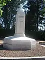 Monument à la mémoire de Jean Dupuis.