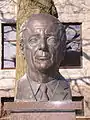 Buste du maire Pierre-Horace Boivin
