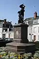 En 1956, la statue est déplacée 60&nbsp;mètres en amont, à l'emplacement de l'ancien pont des Tourelles.