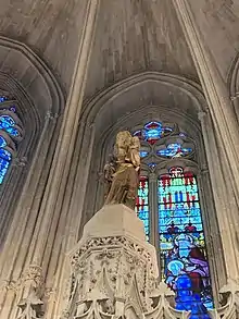 Statue de la Vierge Marie et de l'Enfant Jésus en albâtre, XIVe&nbsp;siècle