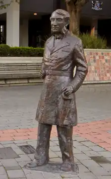 Statue du capitaine  John Hamilton&nbsp;(en) en 2017 à Hamilton.