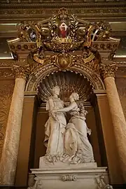 Statue de la salle des fêtes du palais préfectoral : « Nice se donne à la France ».